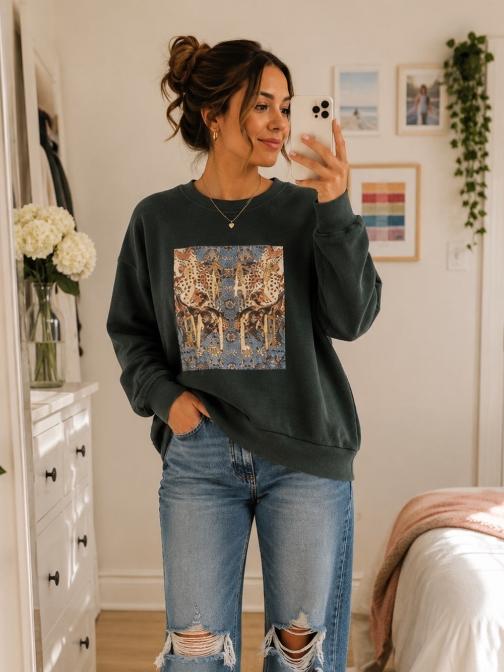 Betsey Johnson Performance Green Stay Wild Pullover Crewneck Sweatshirt Medium
